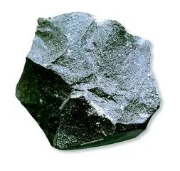 家裝環(huán)保新勢力 隆振健康板以“清靚”之姿，點(diǎn)亮上海灘礦物加工新篇章